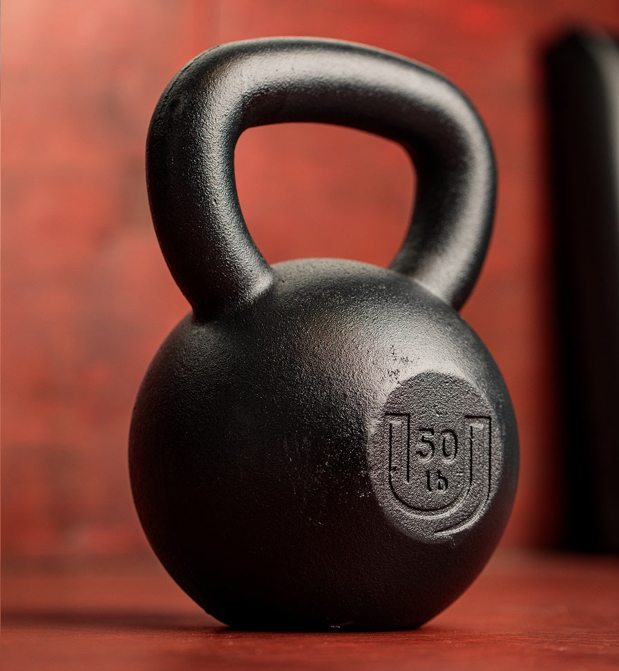 Tung lastbil Utålelig stole 50lb Kettlebell (23kg) USA-Made Cast Iron - Fast Flat Rate Shipping – USA  Iron Kettlebells