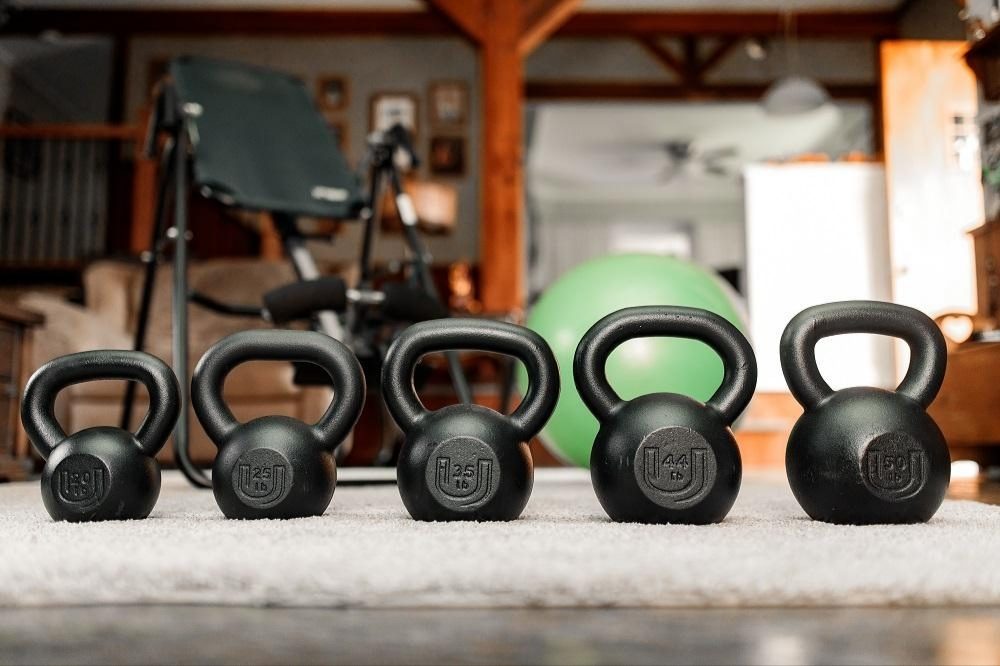 Versatile 16kg Kettlebell Workout - Durable Fitness Gear